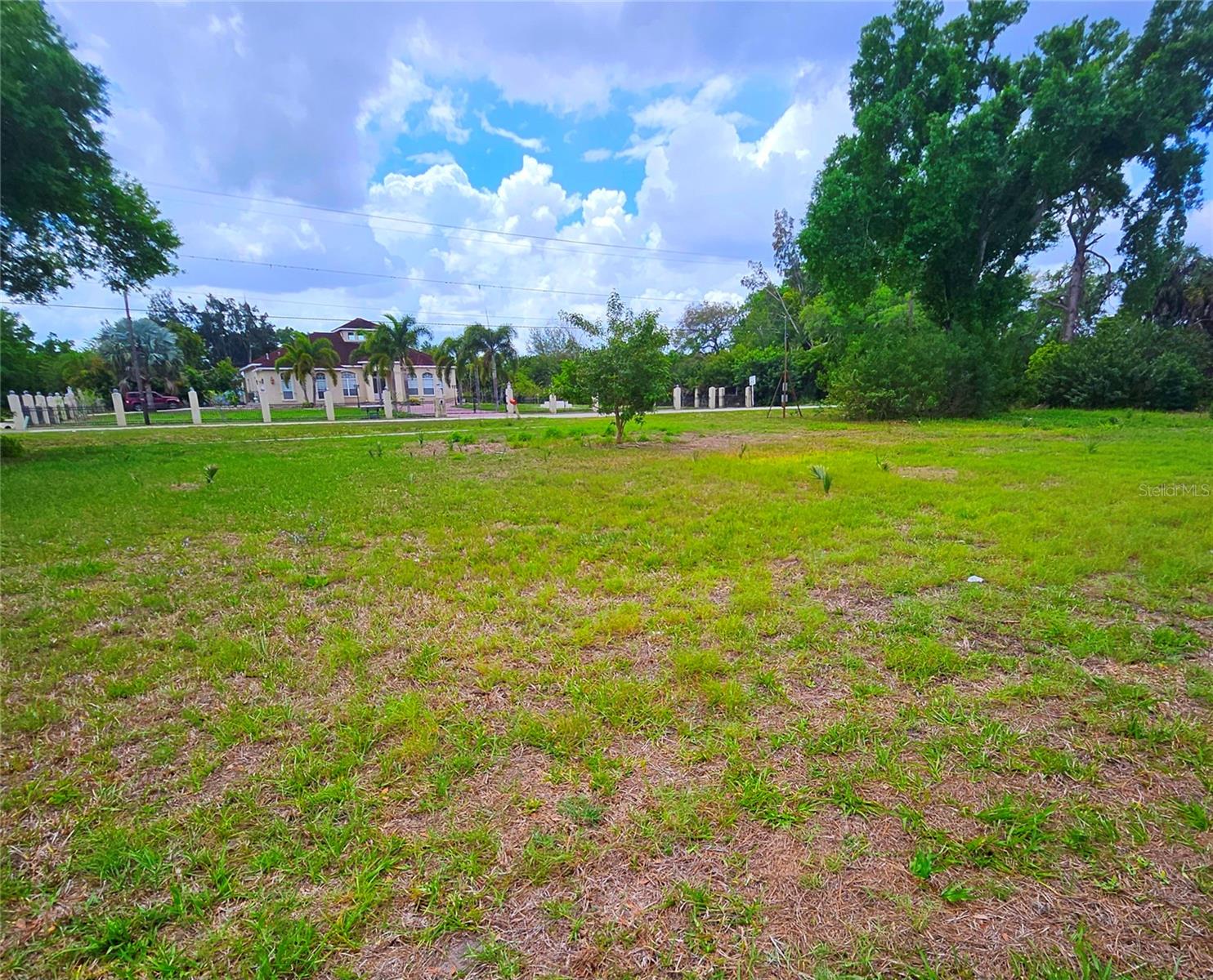 RUSKIN CITY MAP OF - Land