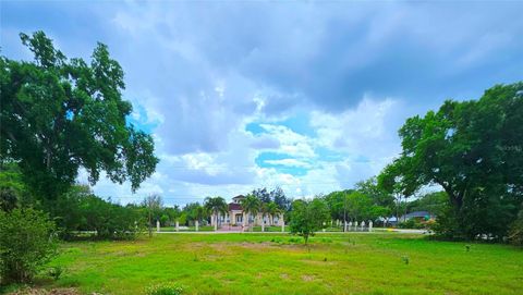 919 COLLEGE AVENUE W RUSKIN FL 33570