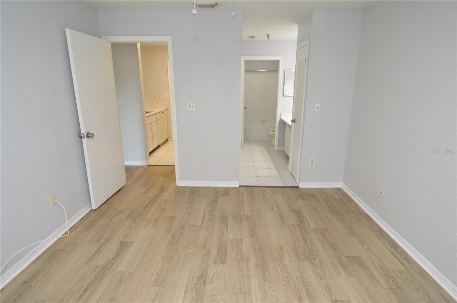 ITOPIA PRIVATE RESIDENCES CONDO - Residential Lease