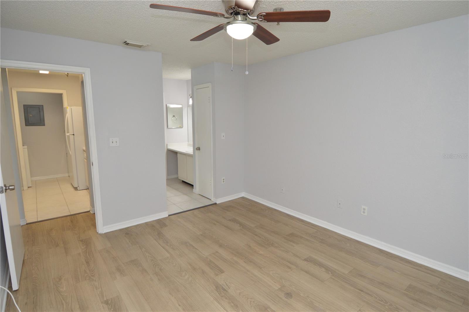 ITOPIA PRIVATE RESIDENCES CONDO - Residential Lease