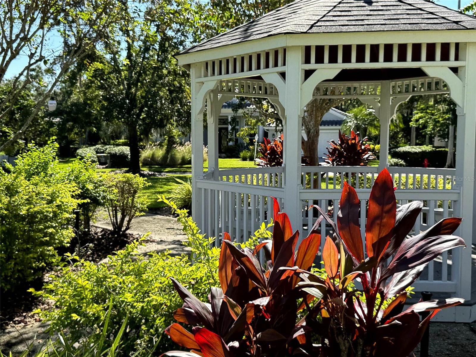 EDGEWATER VILLAGE SP B UN 1 - Residential