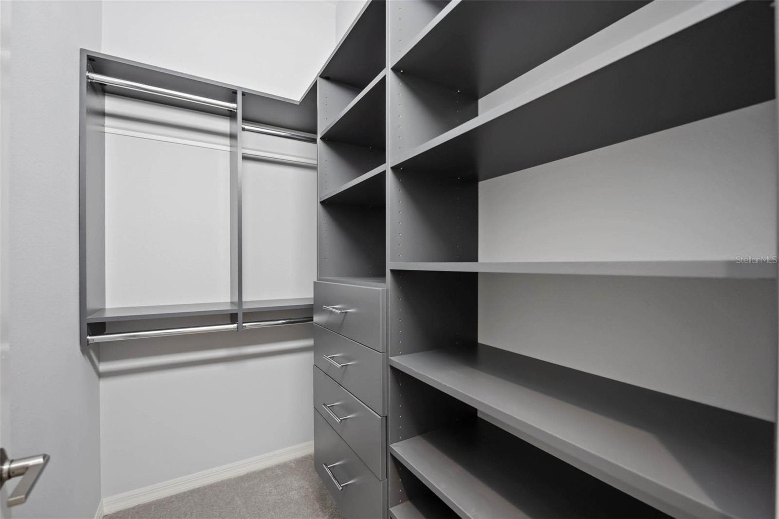 EDGEWATER VILLAGE SP B UN 1 - Residential