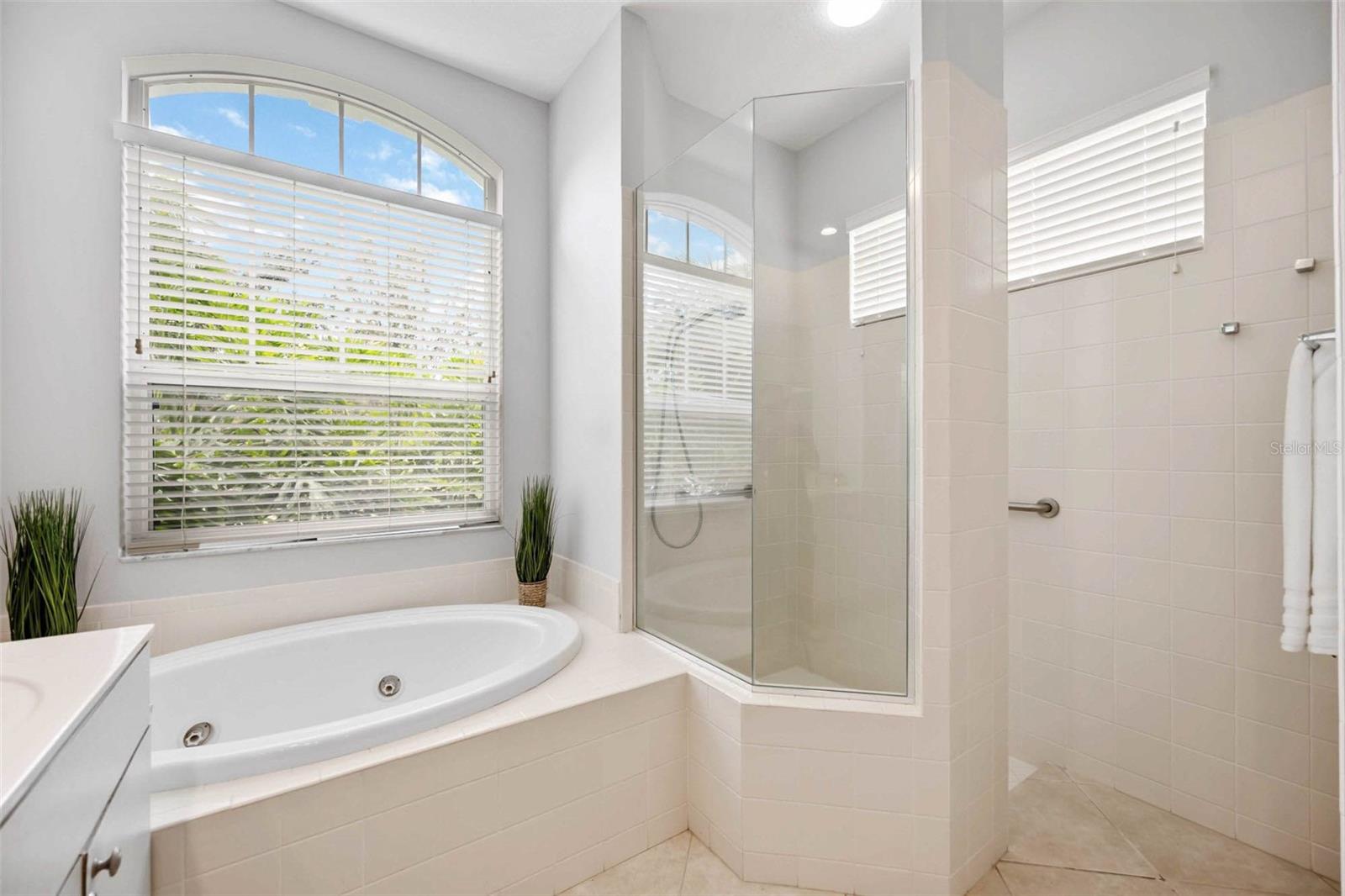 EDGEWATER VILLAGE SP B UN 1 - Residential