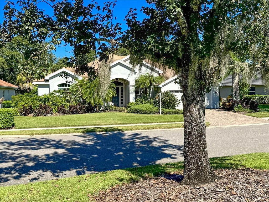 Photo of 8204 Waterview Boulevard, Lakewood Ranch, FL 34202 (MLS # A4664261)
