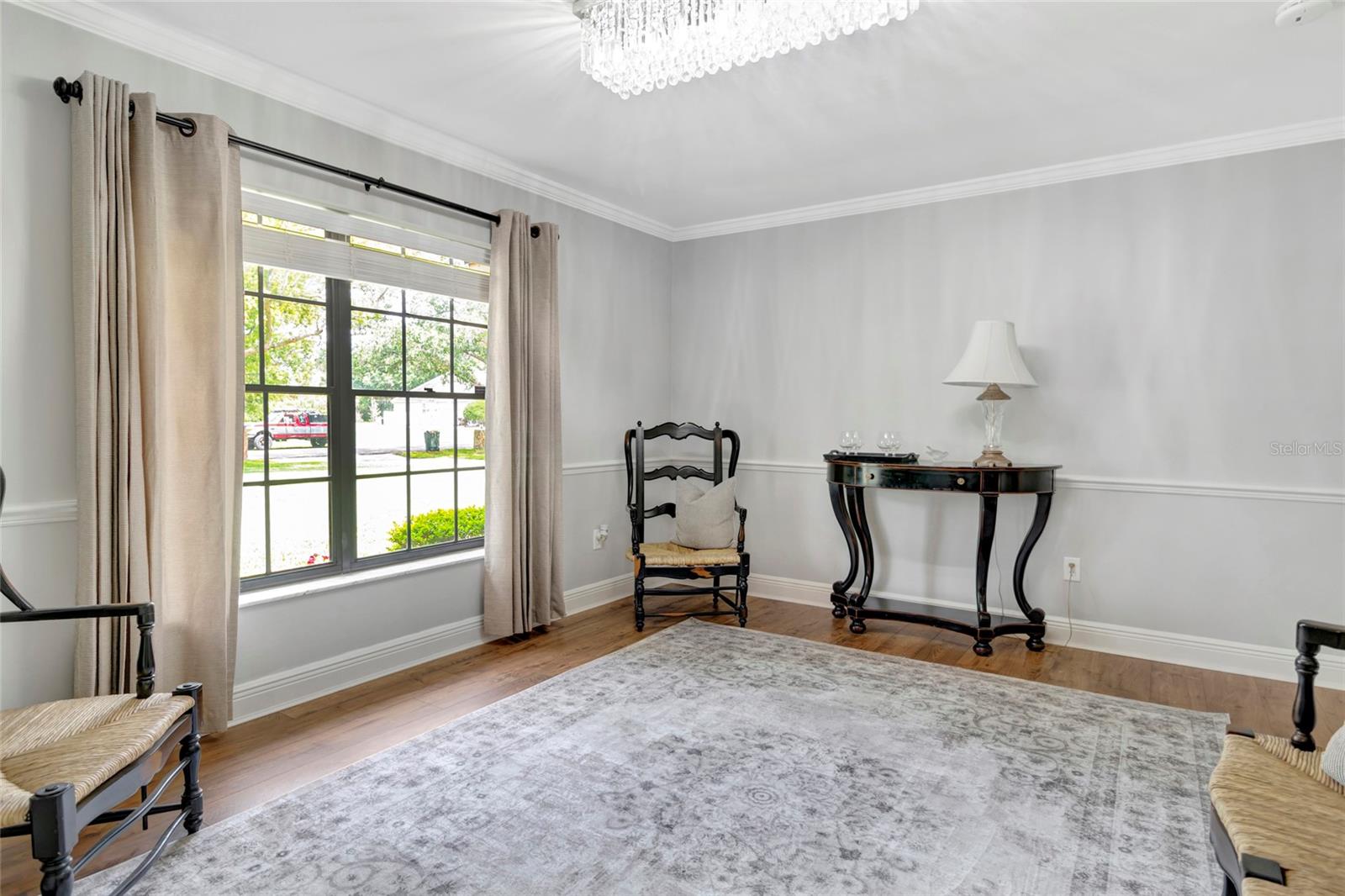 COUNTRY LAKES - Residential