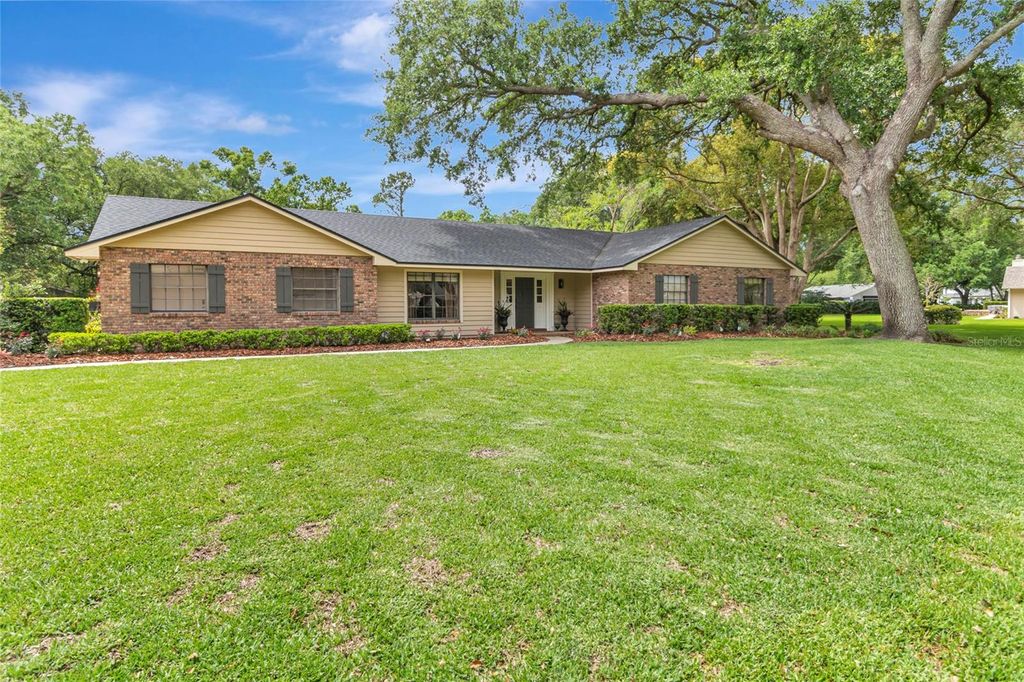 Photo of 14140 Country Estate Drive, Winter Garden, FL 34787 (MLS # O6397262)