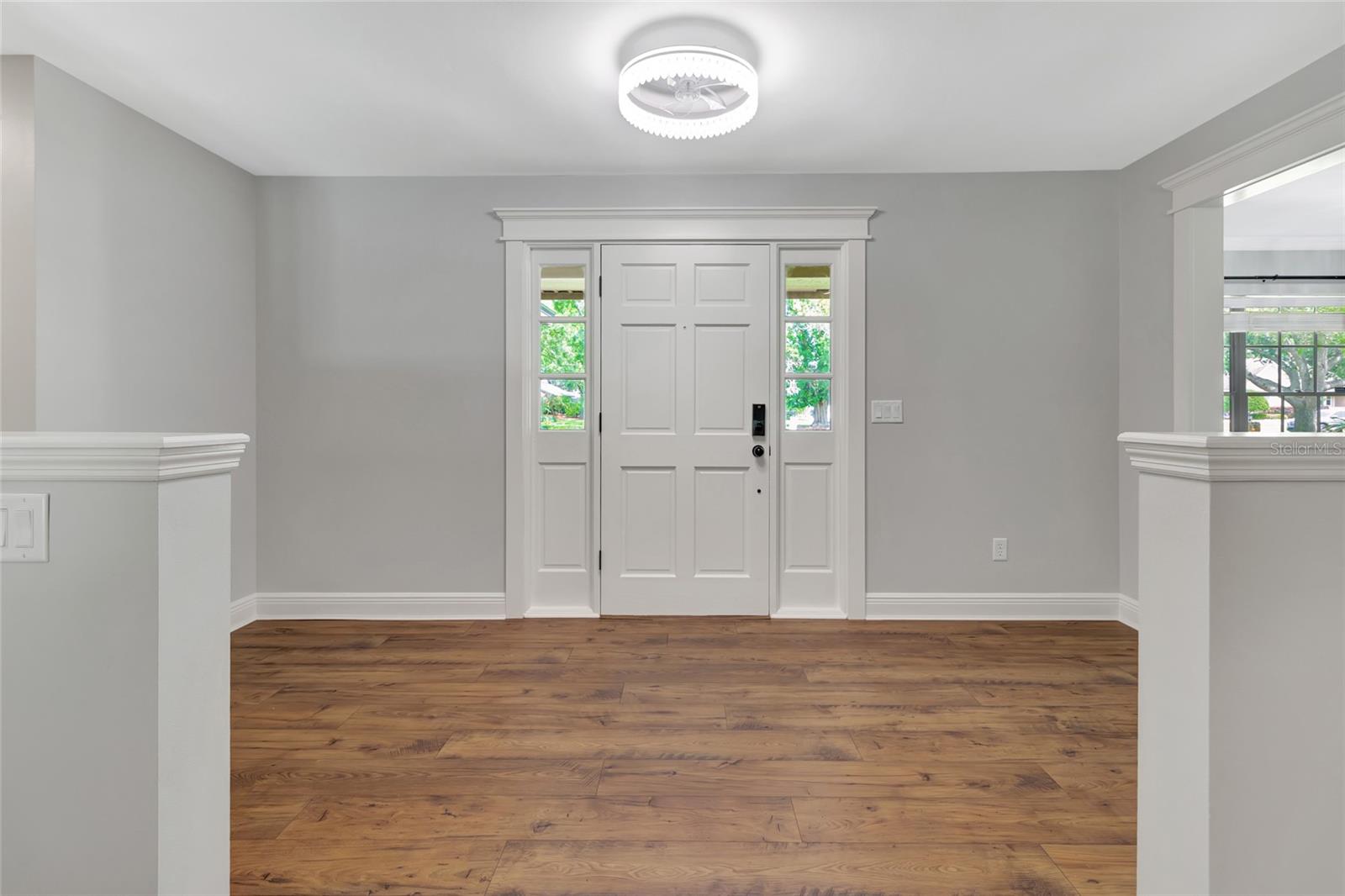 COUNTRY LAKES - Residential