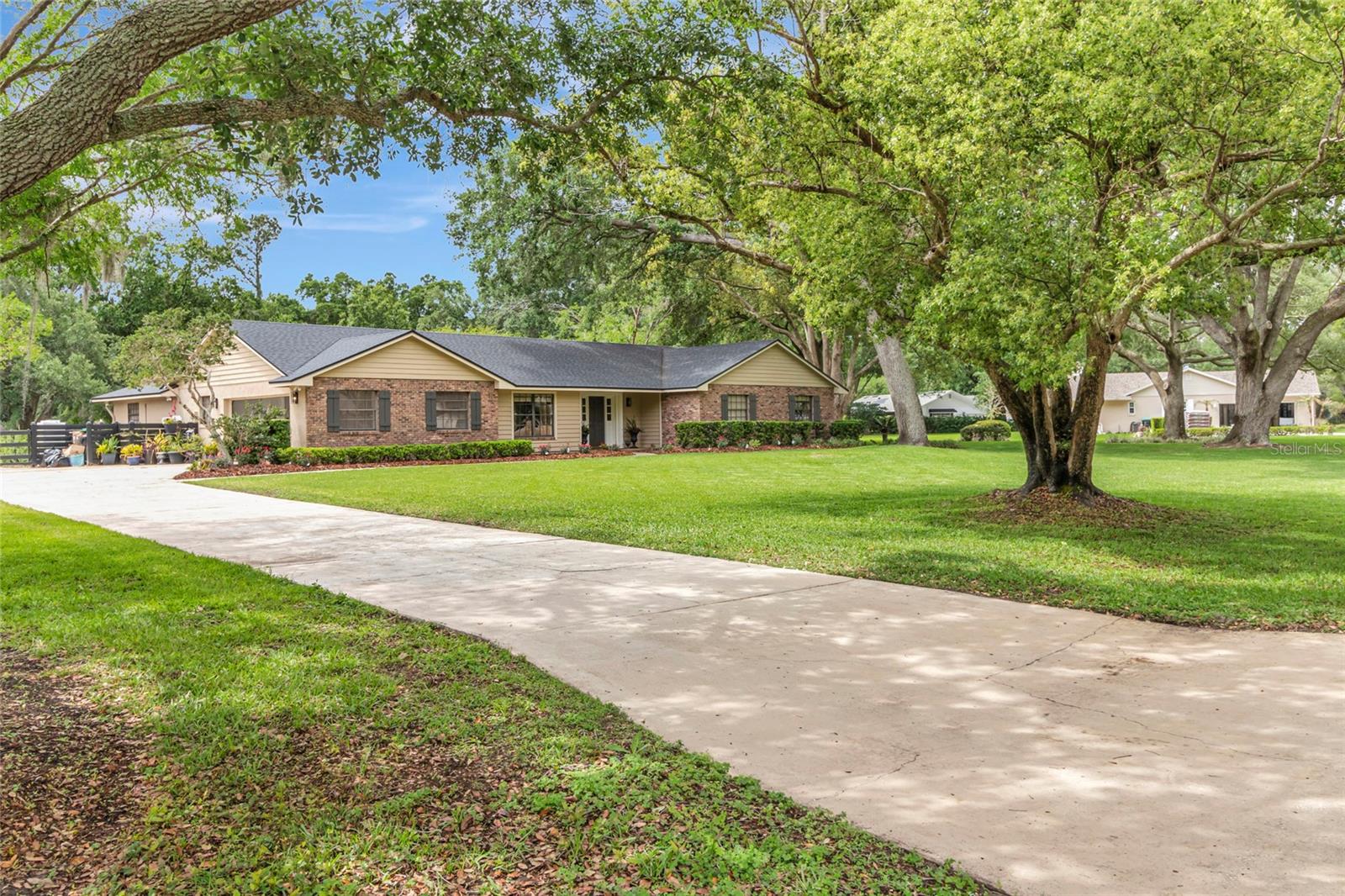 14140 COUNTRY ESTATE DRIVE