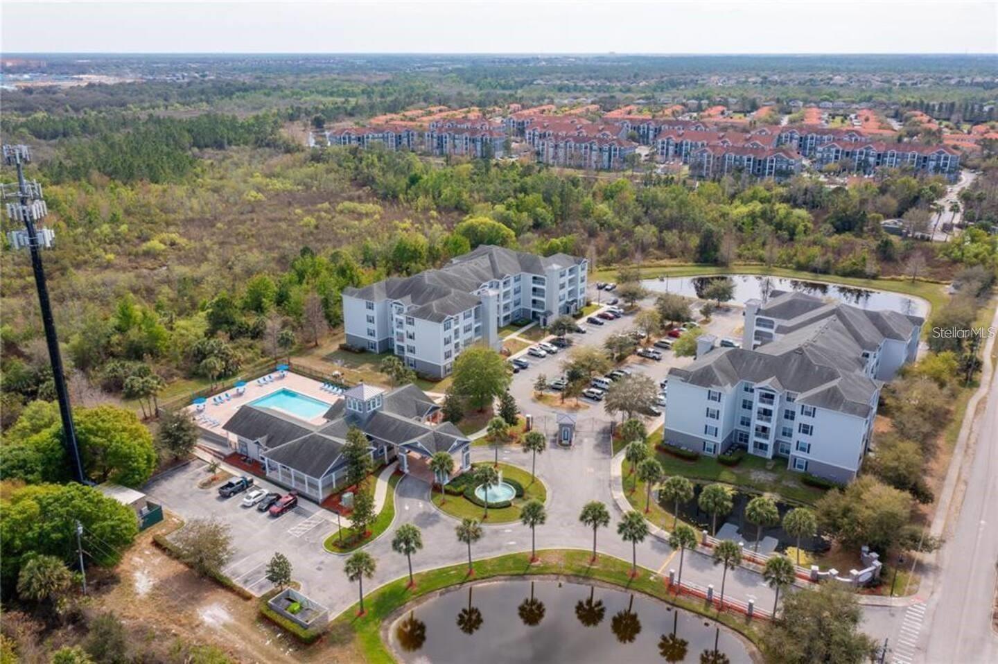 VILLAS AT SECRET LAKE CONDO - Residential