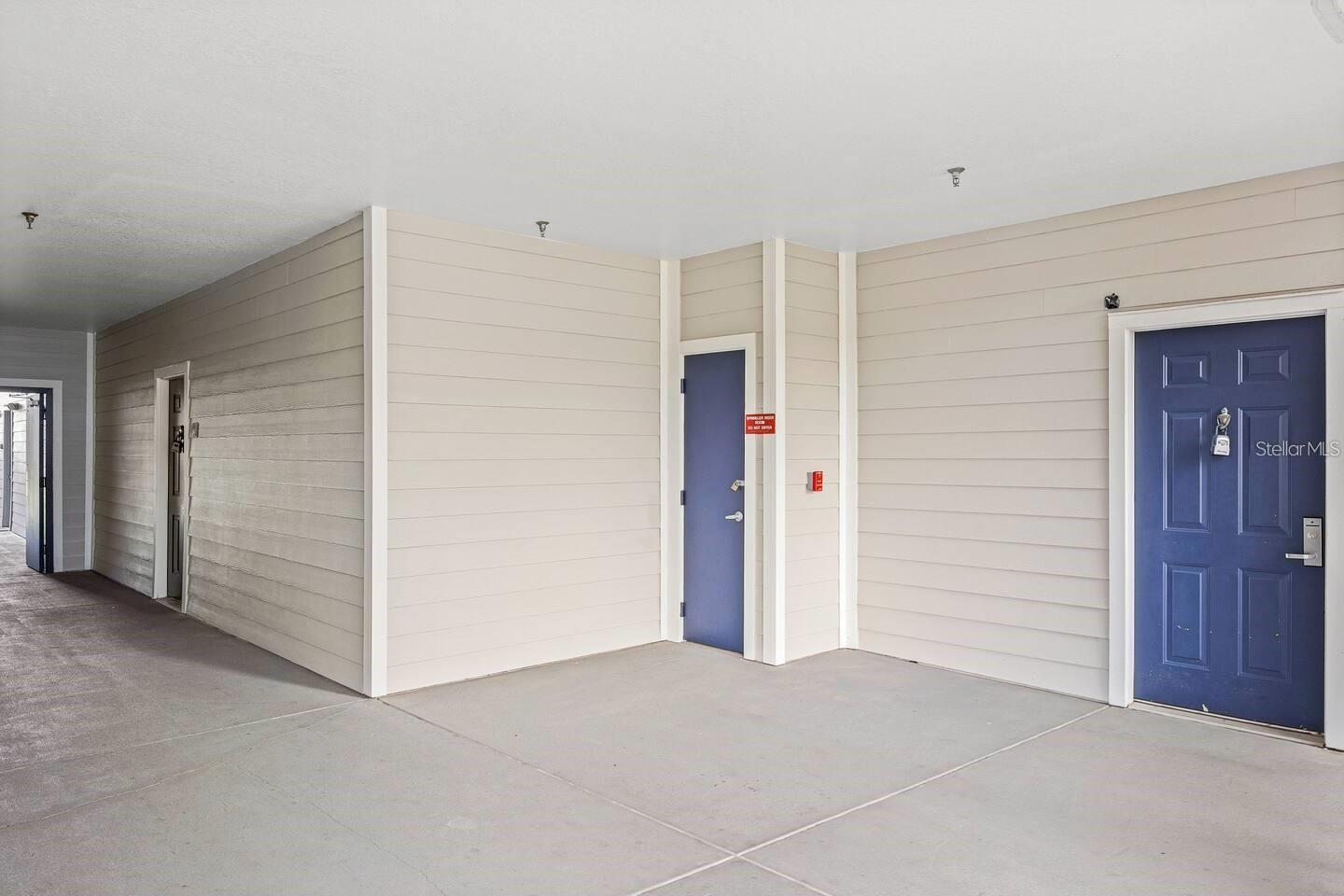 VILLAS AT SECRET LAKE CONDO - Residential