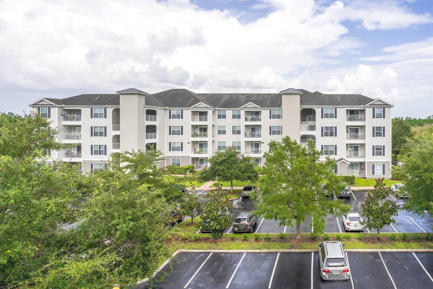 VILLAS AT SECRET LAKE CONDO - Residential