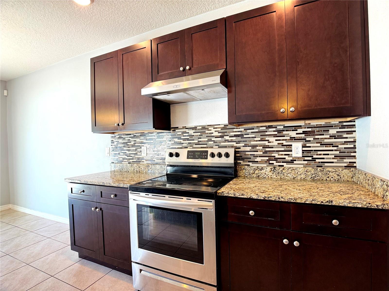 TANGLEWOOD PRESERVE PH 2 - Residential Lease