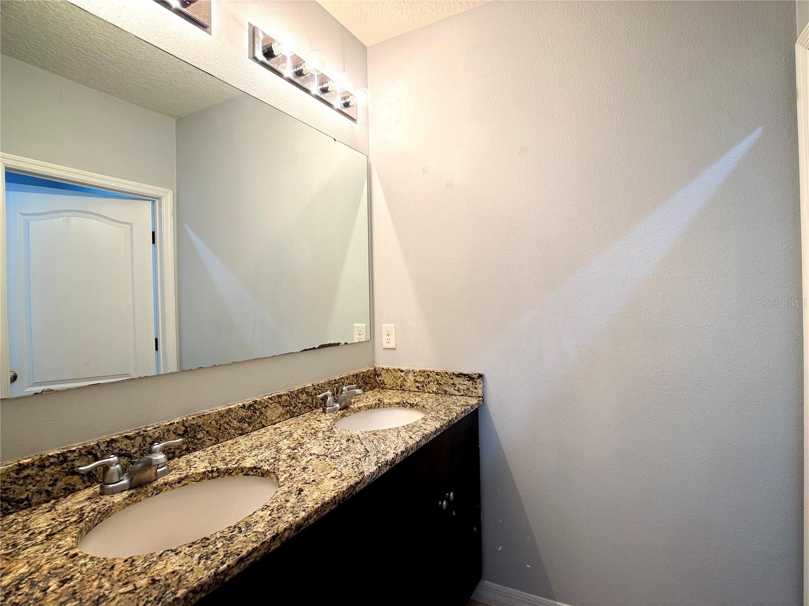 TANGLEWOOD PRESERVE PH 2 - Residential Lease