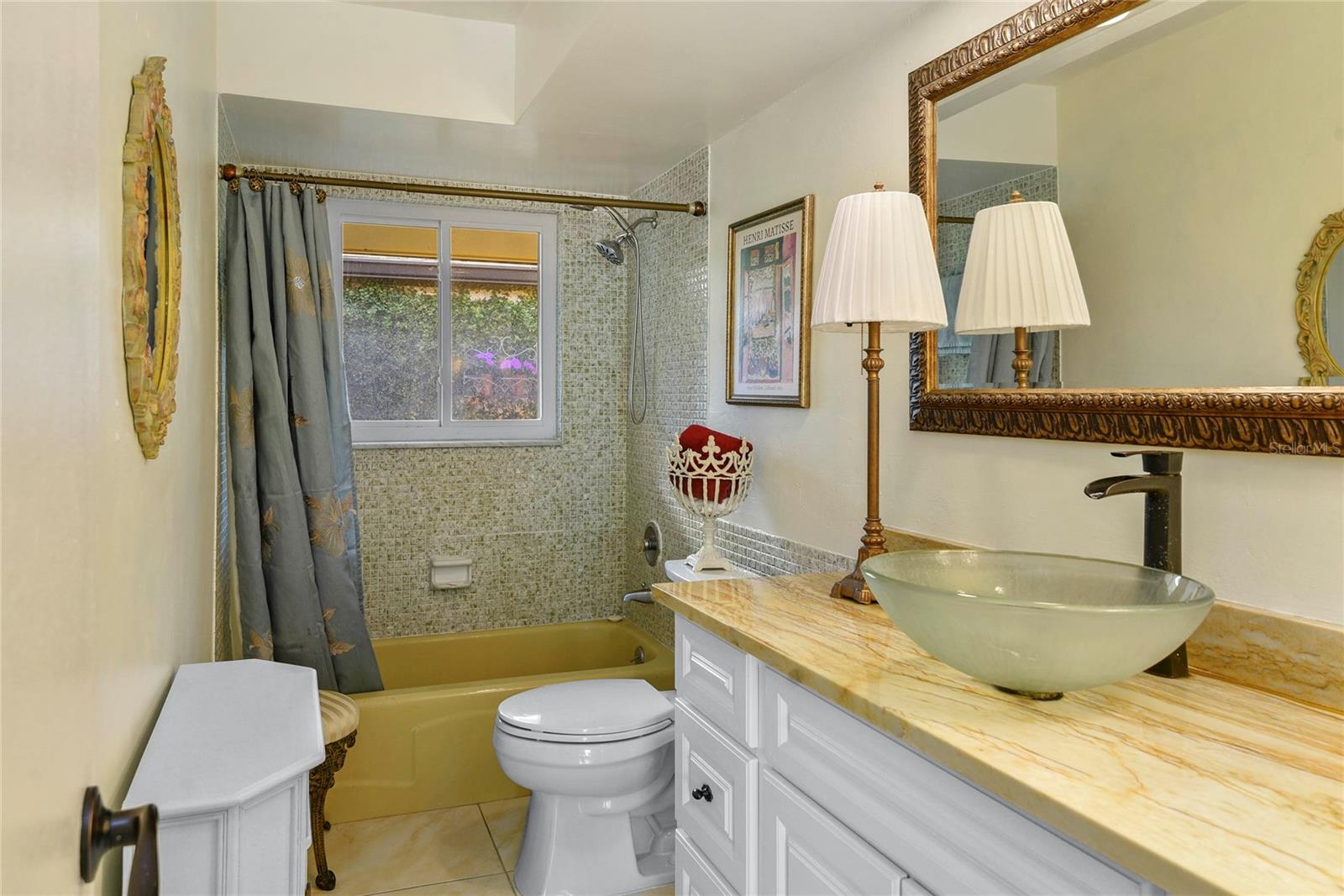 CASA ALOMA - Residential