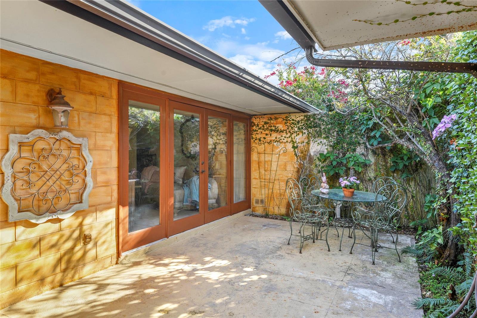 CASA ALOMA - Residential