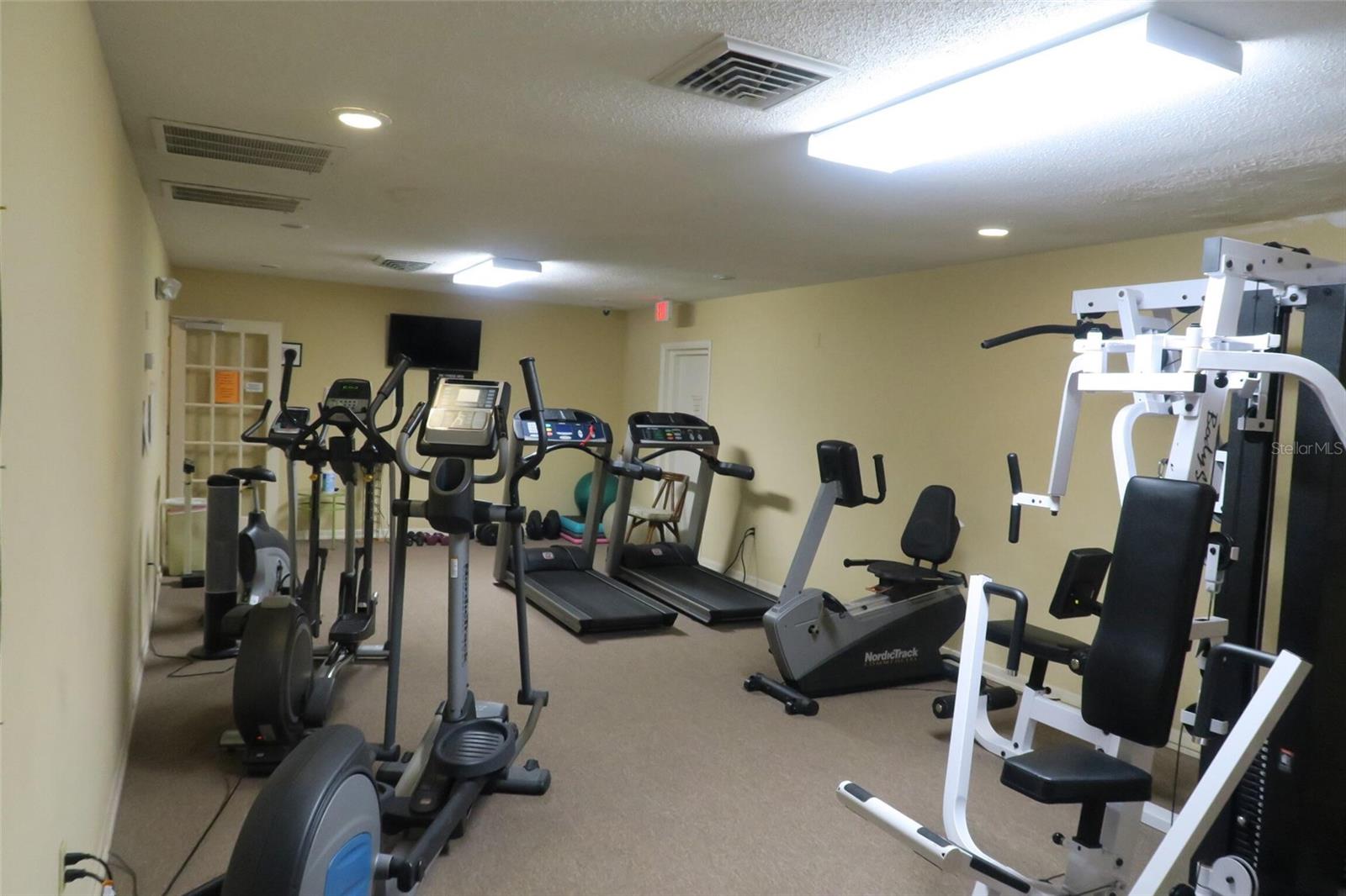 SPRINGWOOD VILLAS - Residential