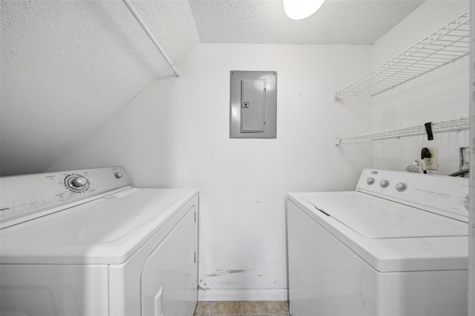 WEKIVA RESERVE UNIT 1 - Residential
