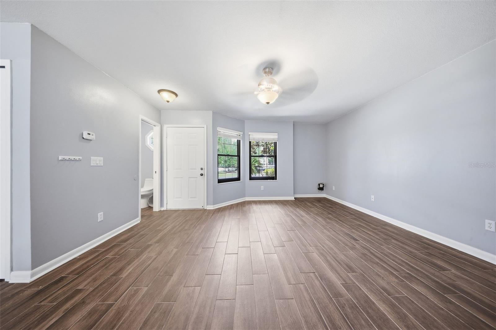2719 CANDLEWOOD COURT