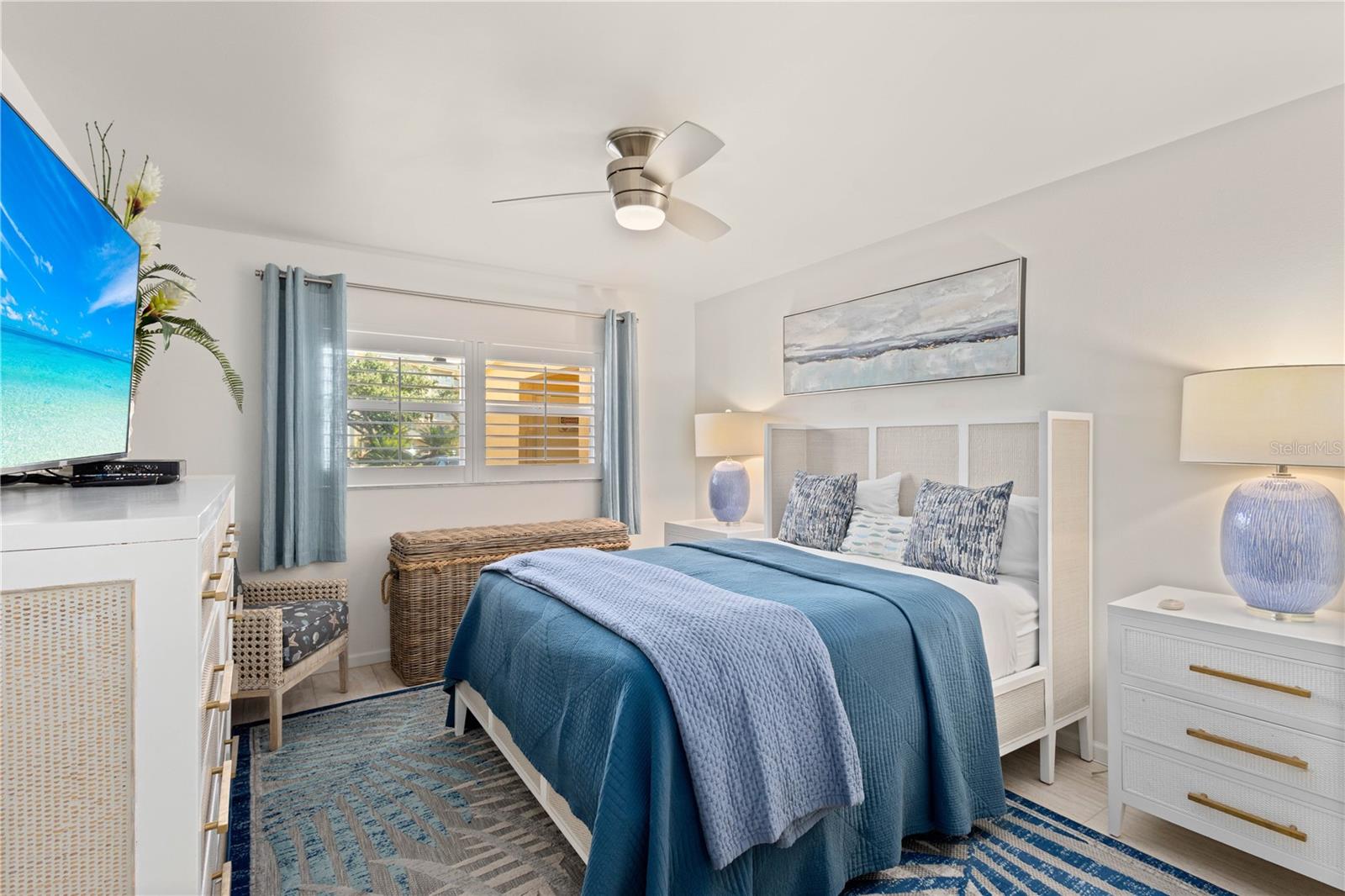 BAY TREE CLUB - Residential