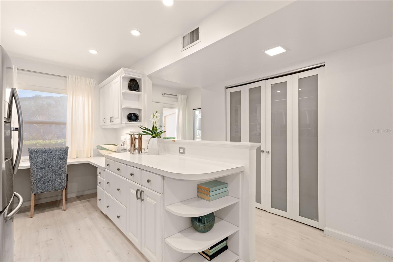 BAY TREE CLUB - Residential