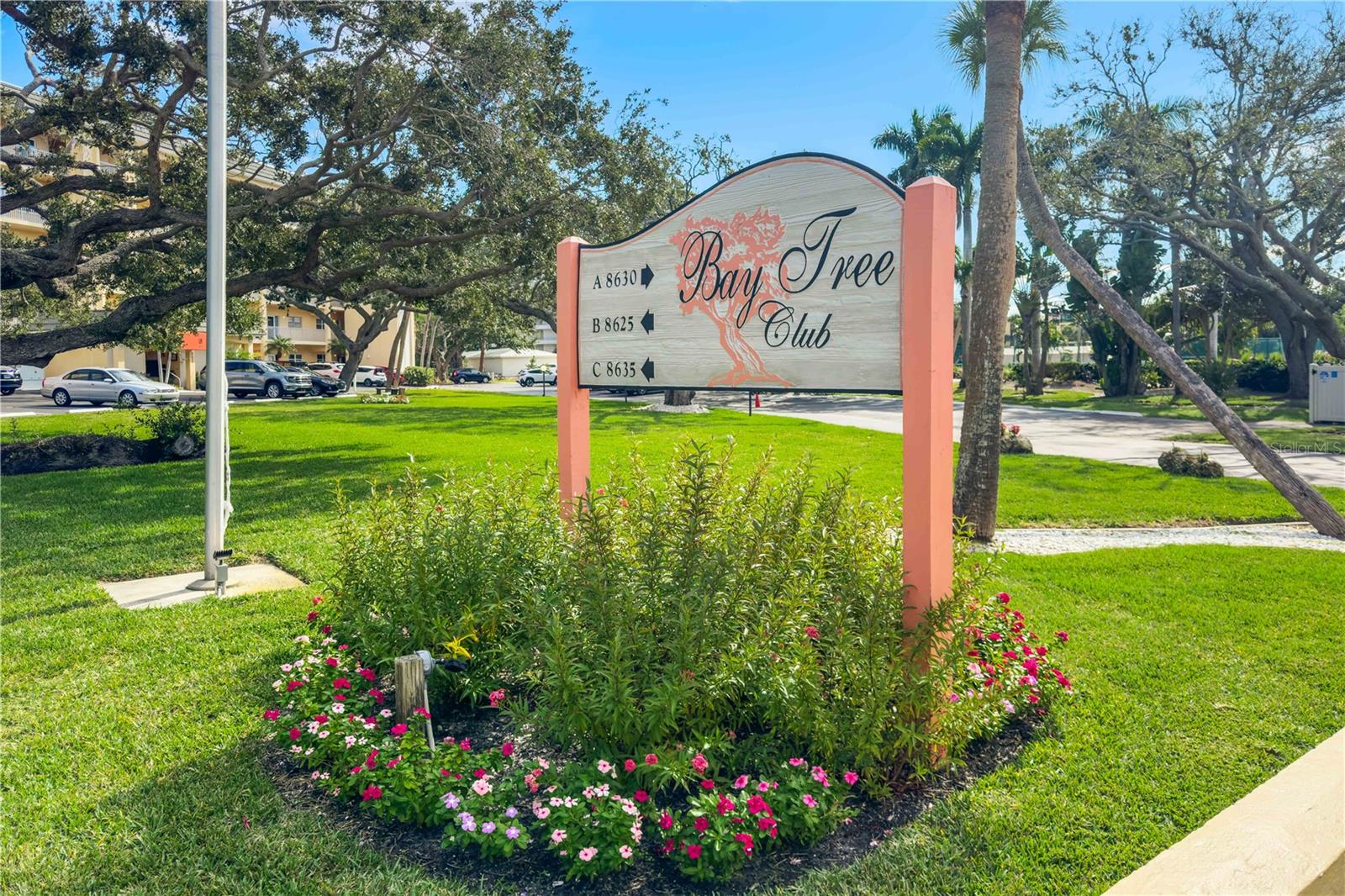 BAY TREE CLUB - Residential