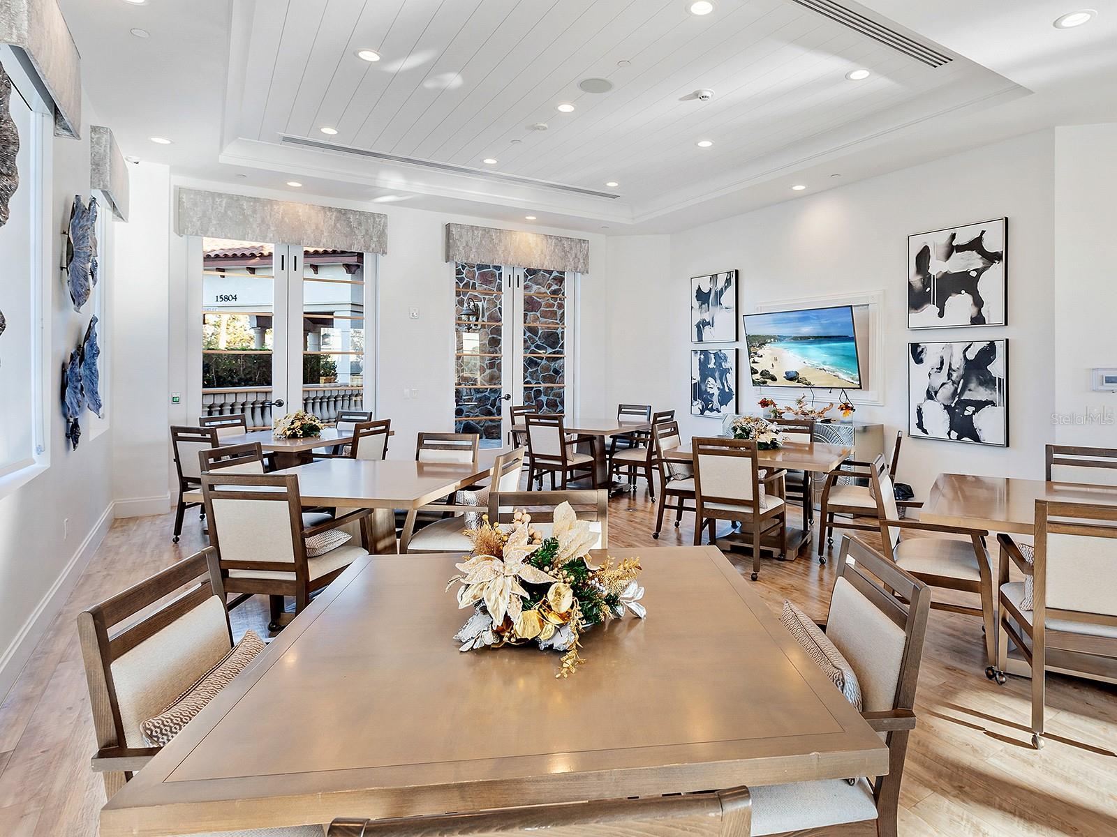 LAKE CLUB PH I - Residential