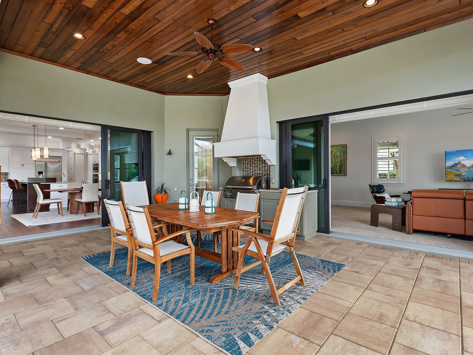 LAKE CLUB PH I - Residential