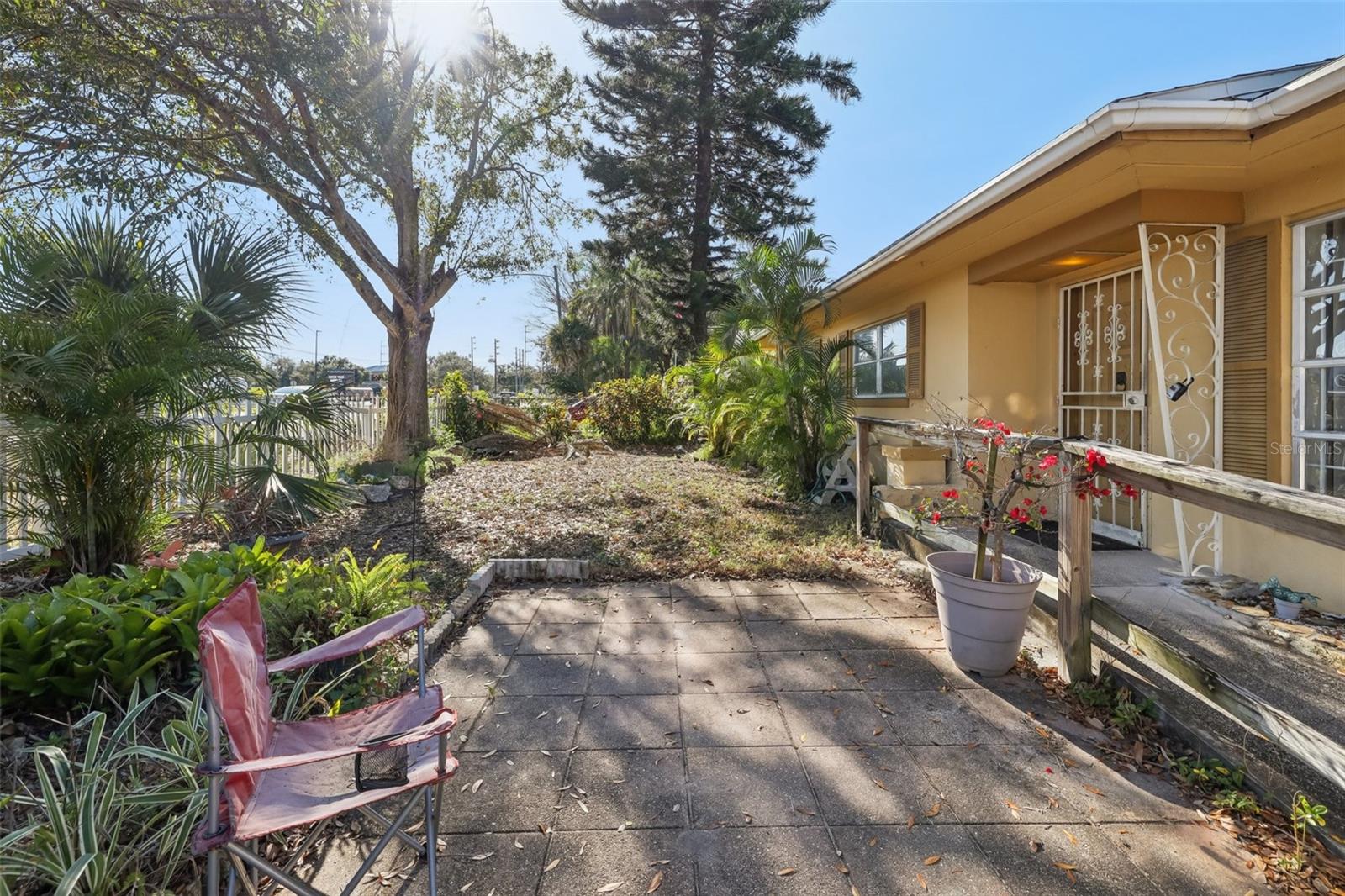 2228 NE COACHMAN ROAD