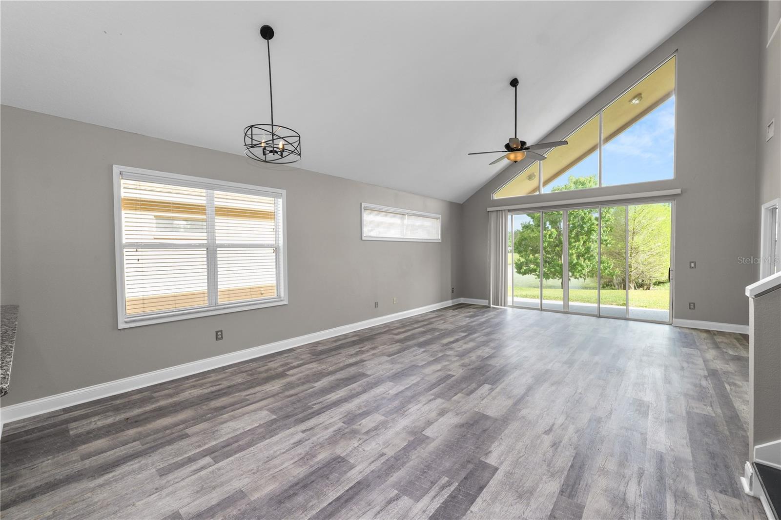 COUNTRY WALK INCREMENT B PH 02 - Residential