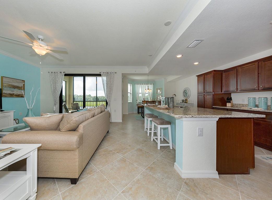 LAKEWOOD NATIONAL - Residential Lease