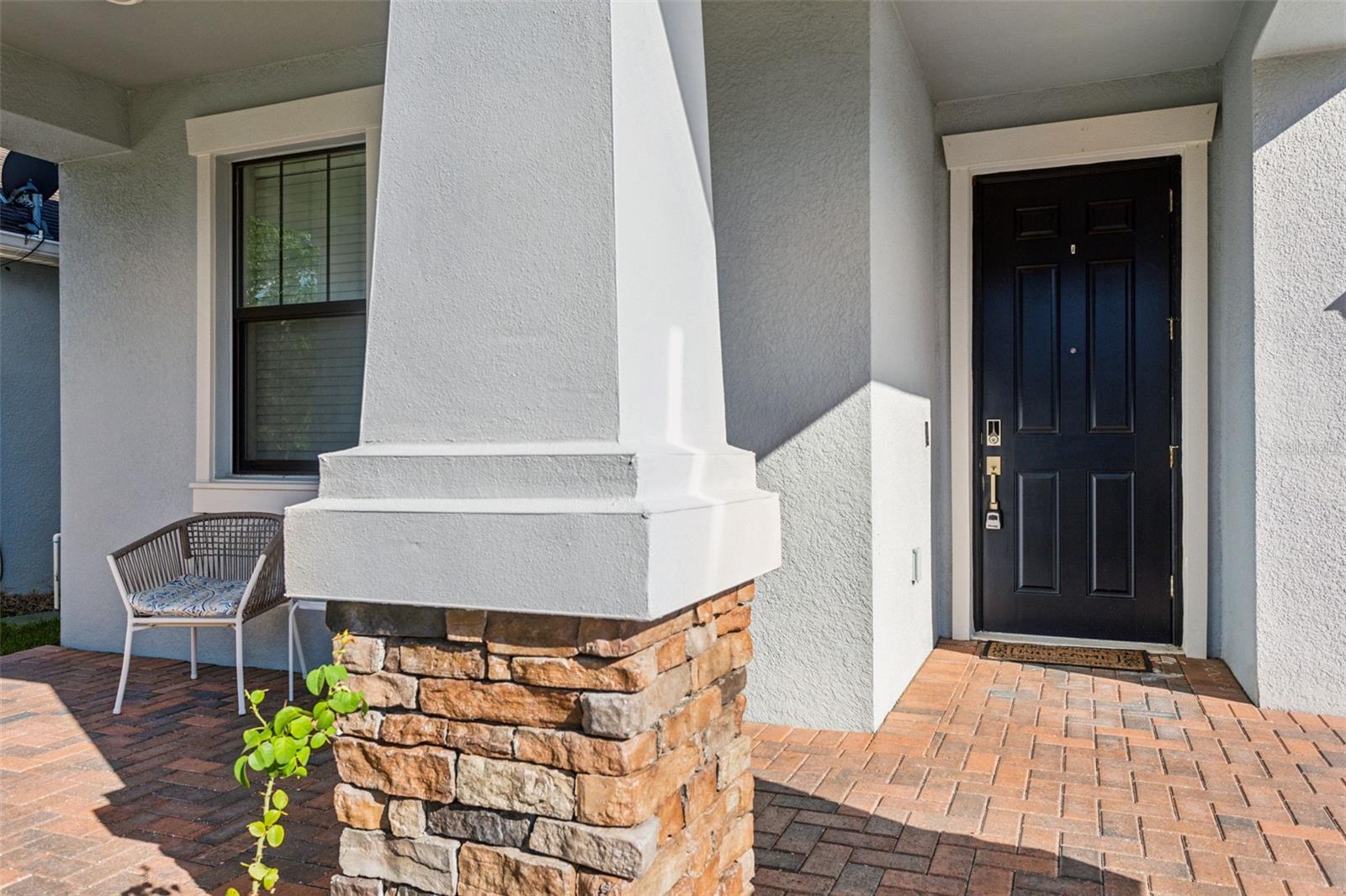 TAMPA PALMS AREA 3 PRCL 38 - Residential Lease