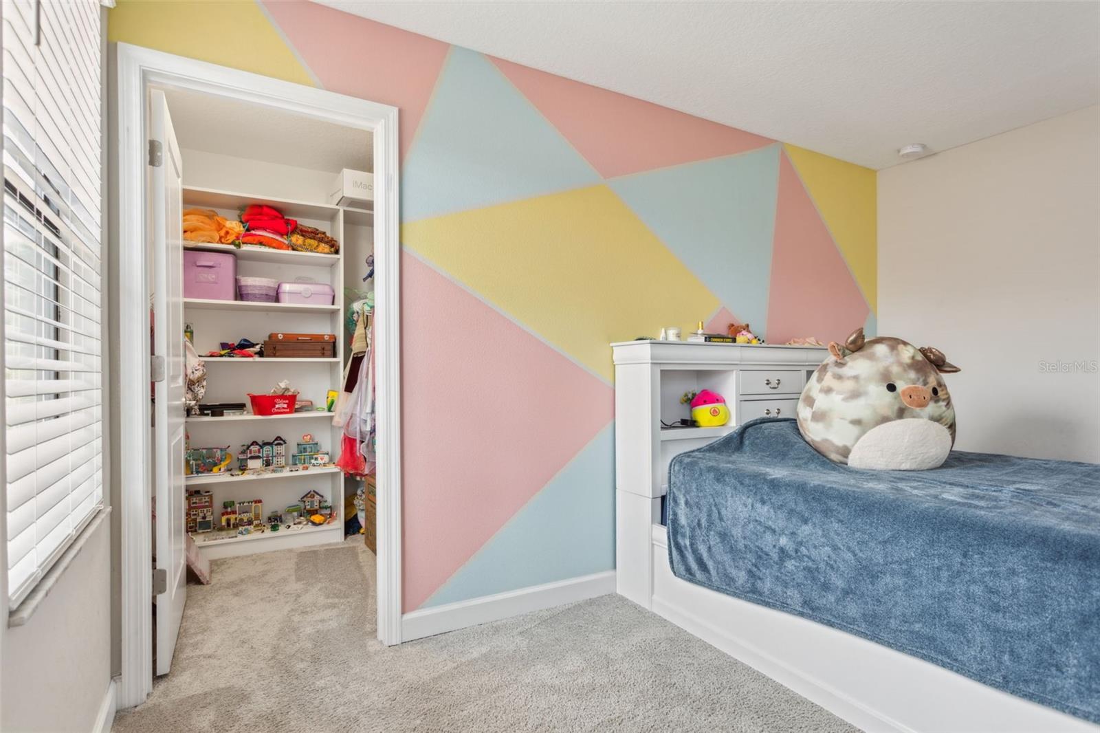 TAMPA PALMS AREA 3 PRCL 38 - Residential Lease