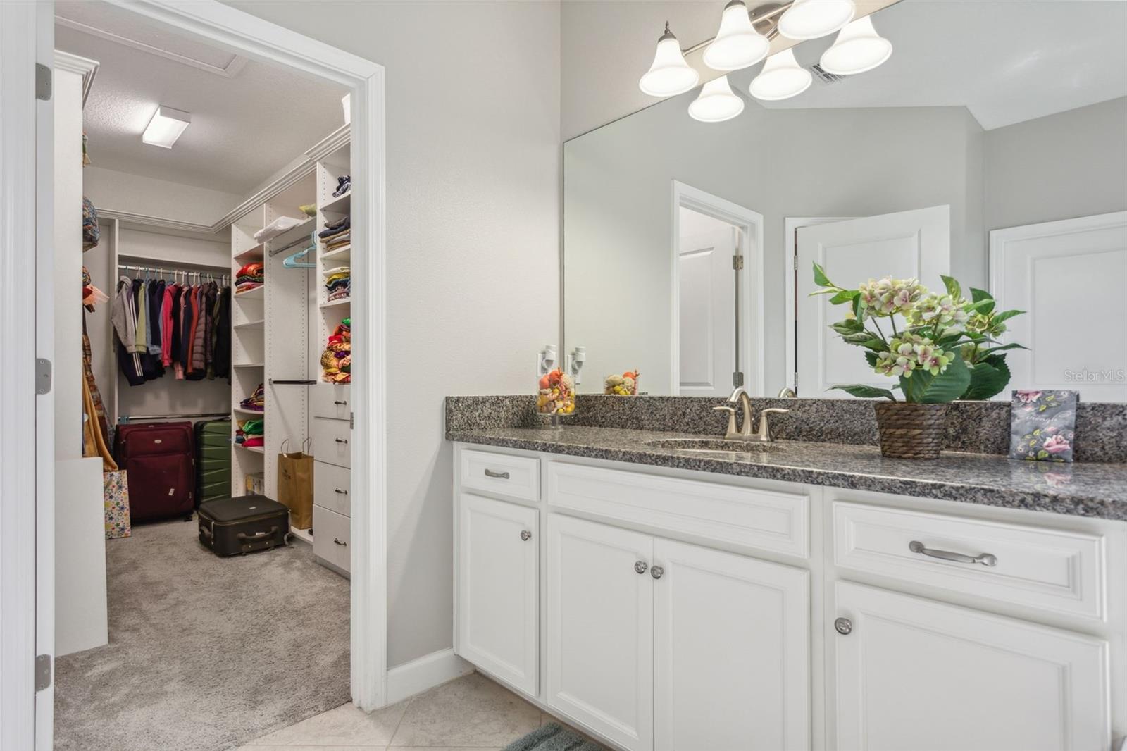 TAMPA PALMS AREA 3 PRCL 38 - Residential Lease