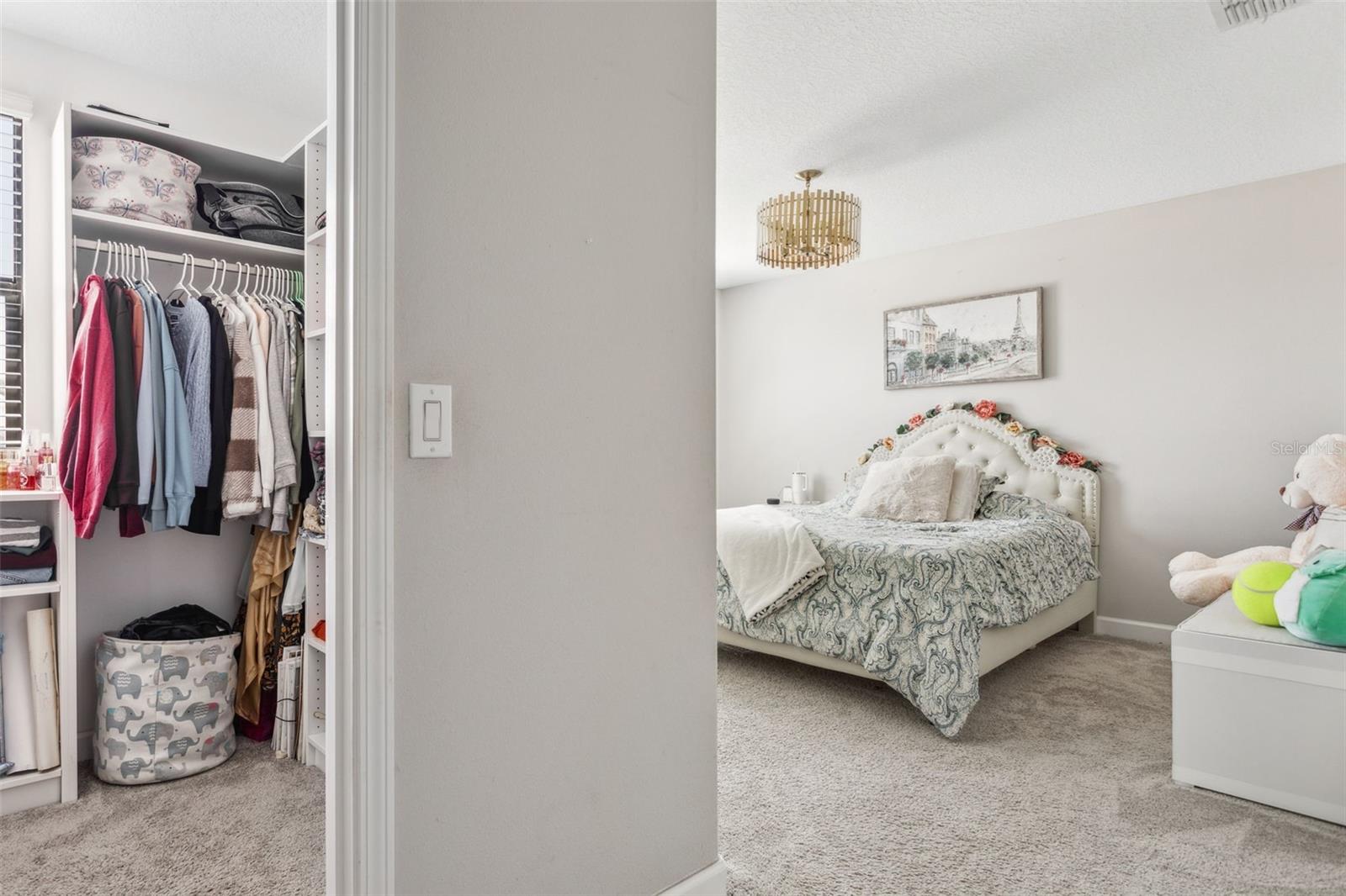 TAMPA PALMS AREA 3 PRCL 38 - Residential Lease