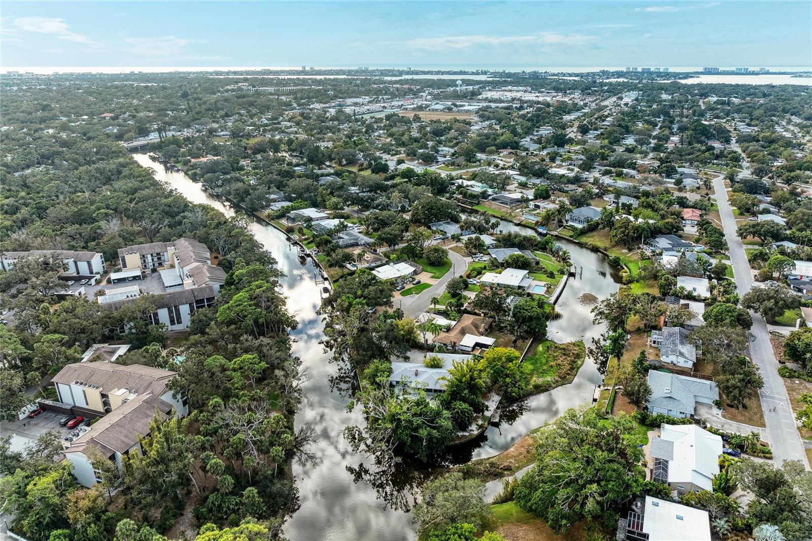 SOUTH GATE - Residential