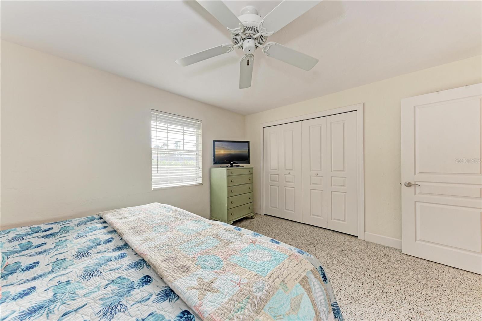 SOUTH GATE - Residential