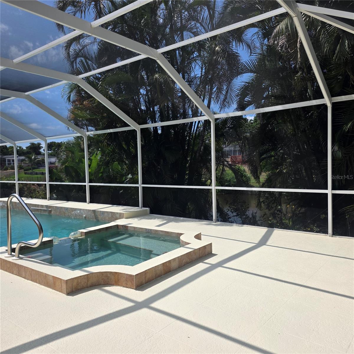 SOUTH GATE - Residential