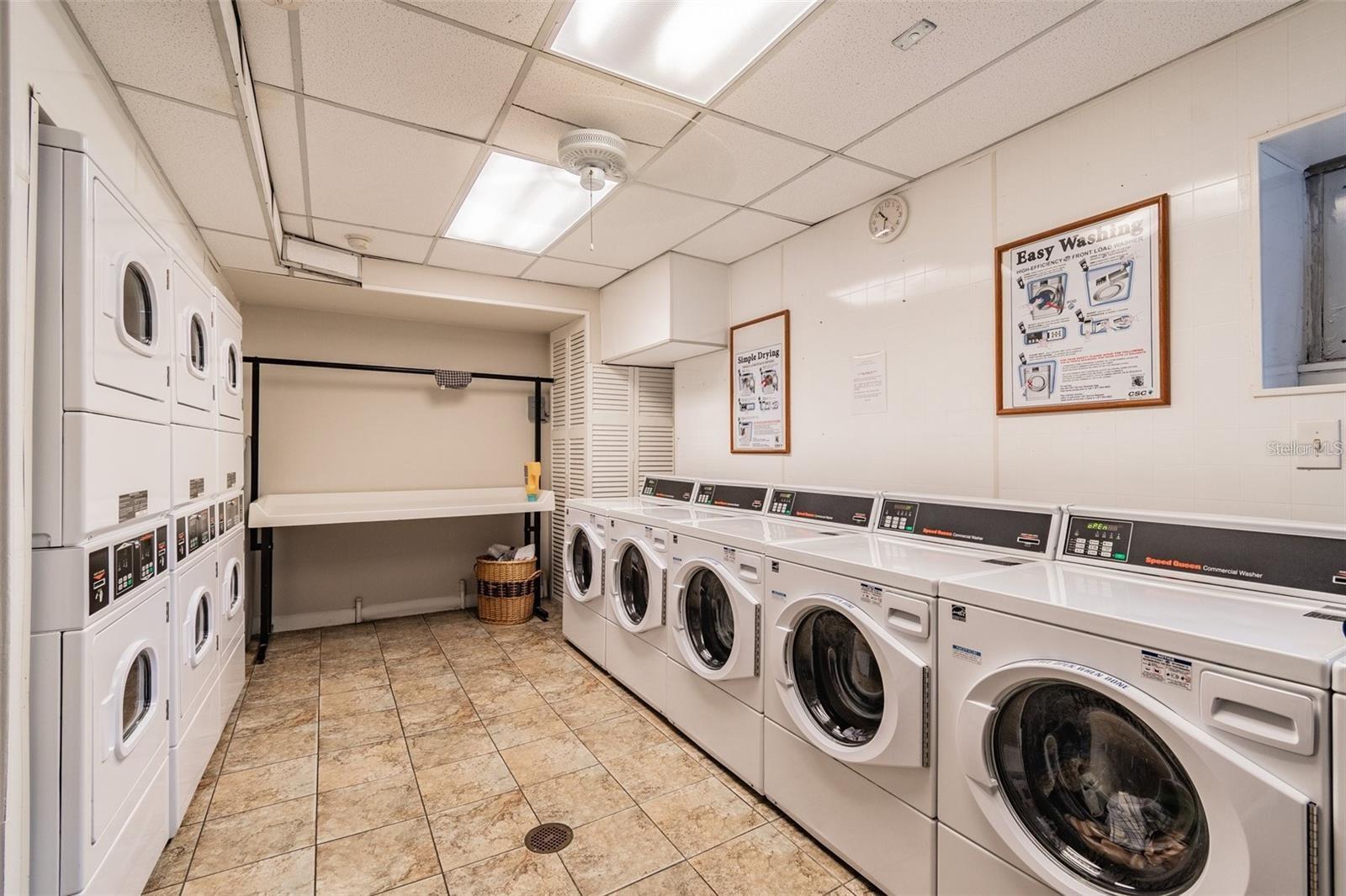 BAYSHORE TOWERS A CONDO - Residential