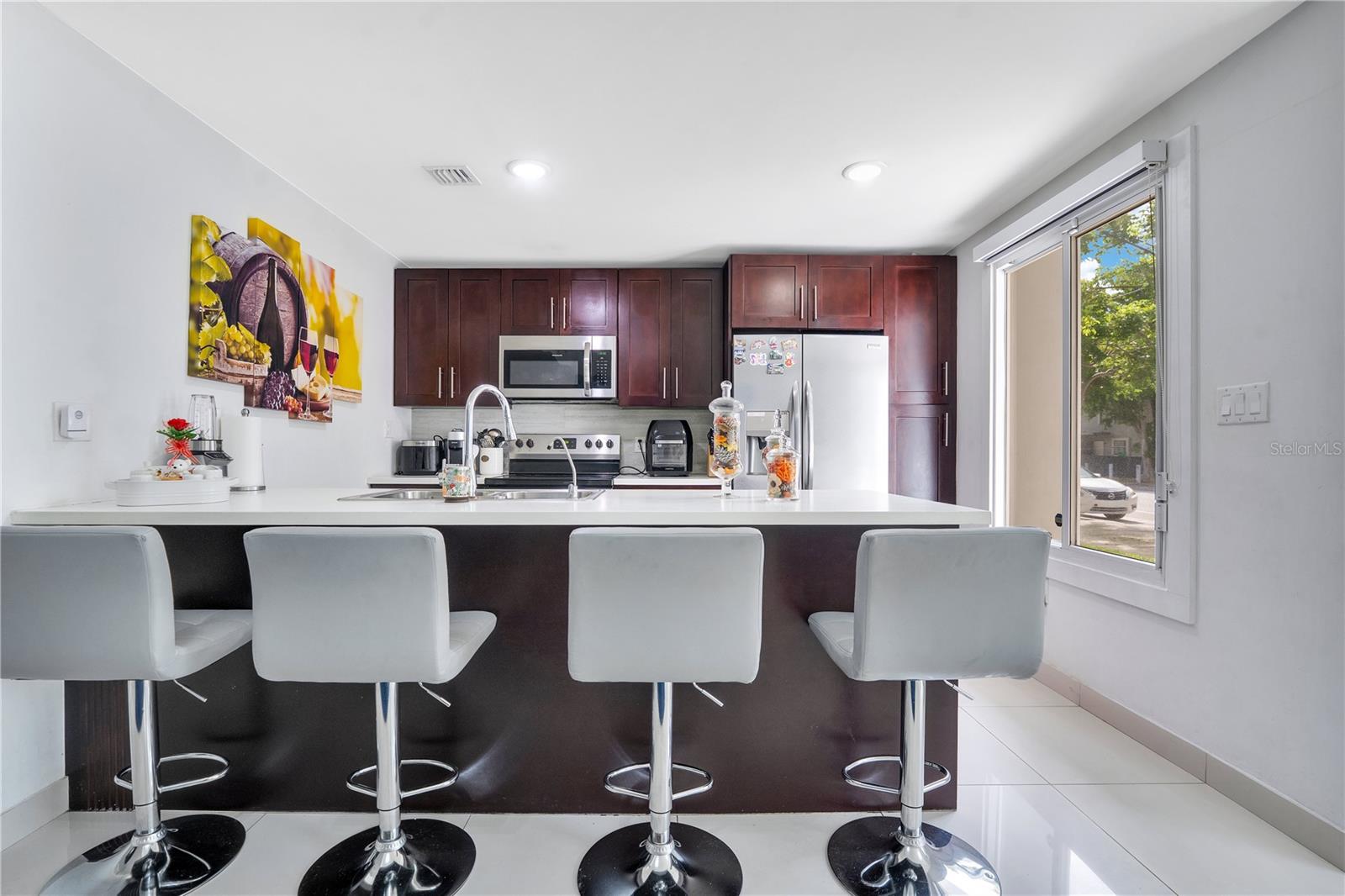 PARADISE GARDENS - Residential