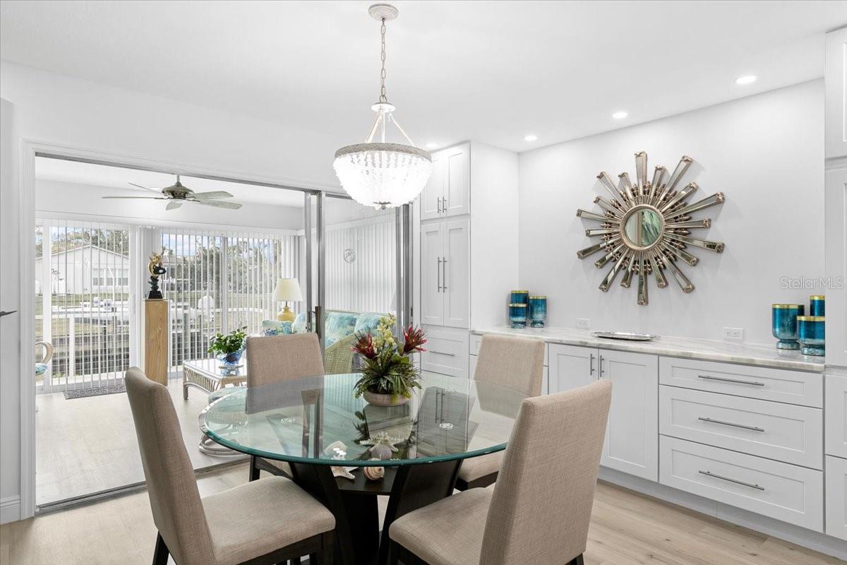 STRATHMORE RIVERSIDE III - Residential