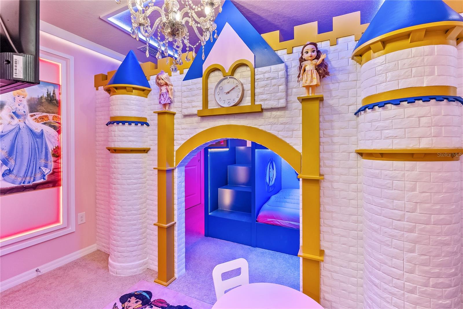 WINDSOR CAY PH 1 - Residential