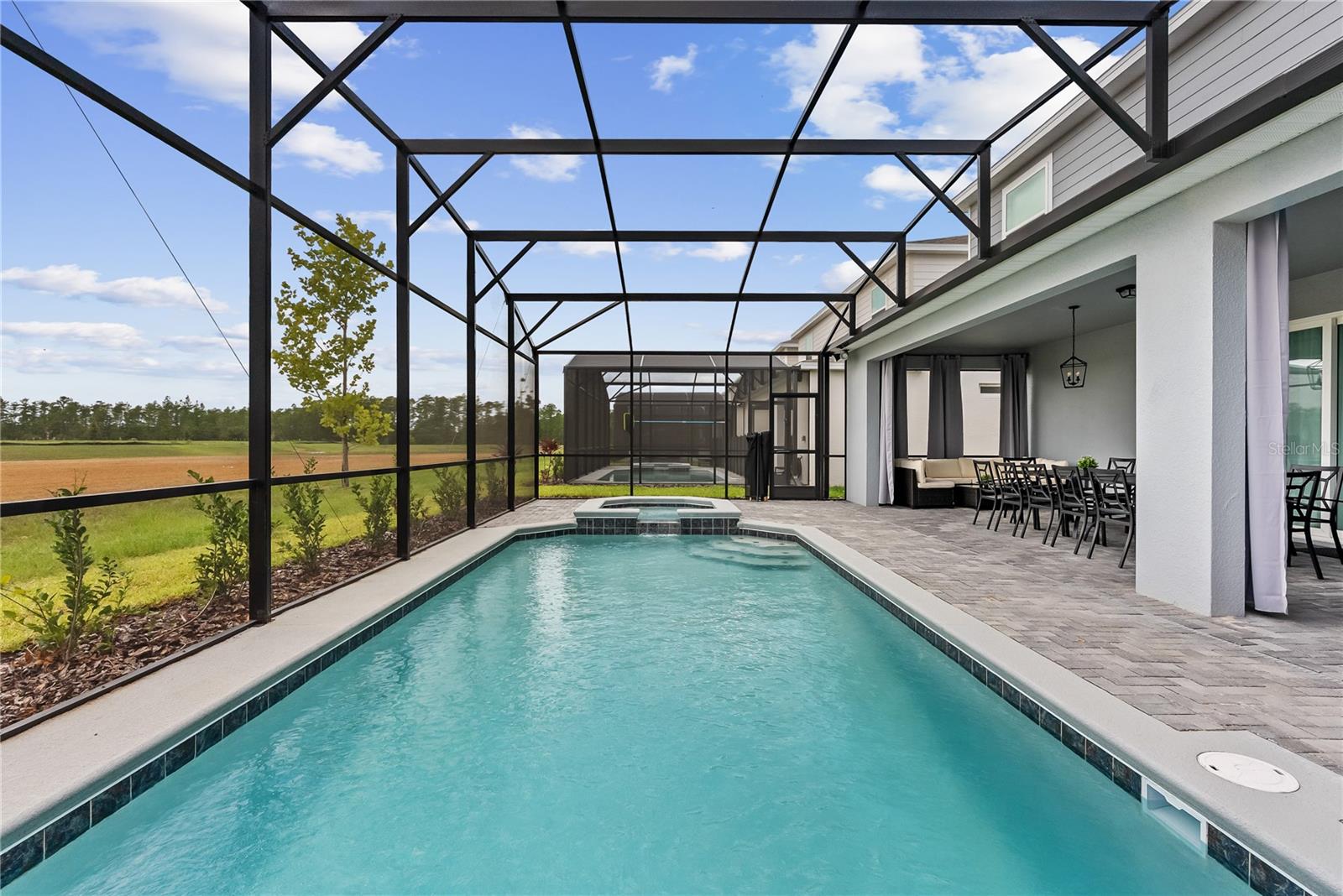 WINDSOR CAY PH 1 - Residential