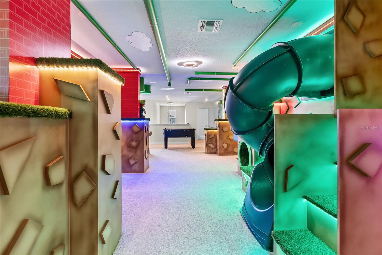 WINDSOR CAY PH 1 - Residential