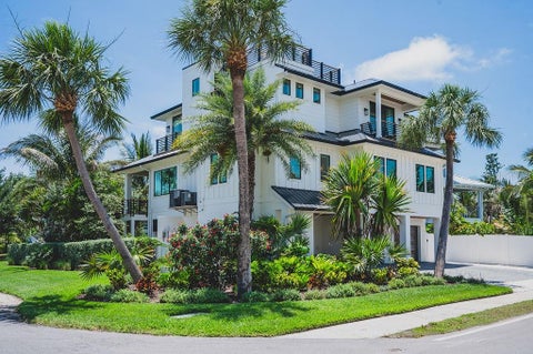 526 Seagull Way, Anna Maria, FL 34216