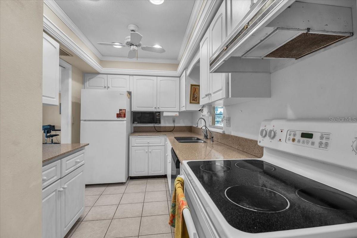 SORRENTO VILLAS 4 - Residential