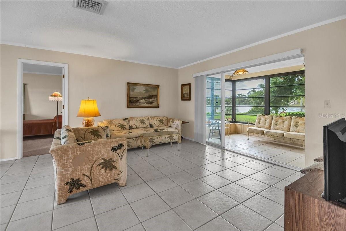 SORRENTO VILLAS 4 - Residential