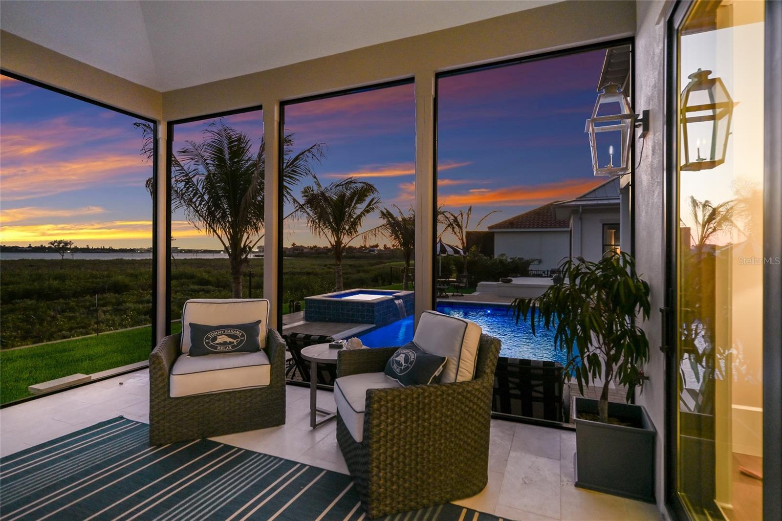 SANCTUARY COVE - Residential