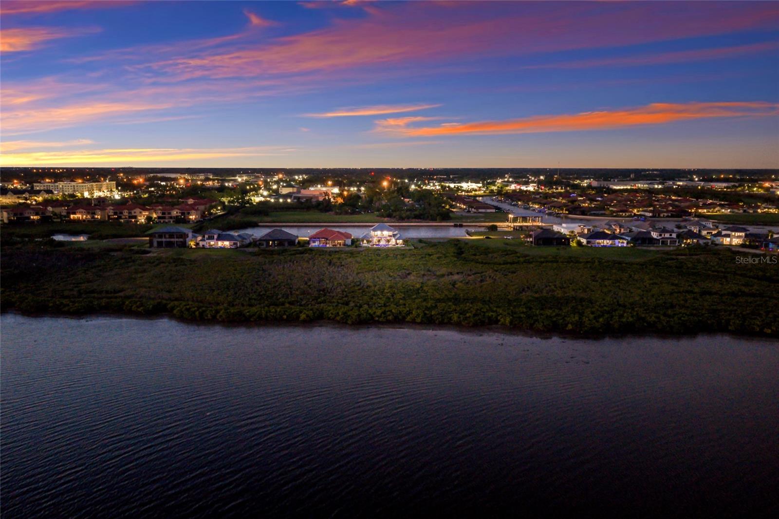 SANCTUARY COVE - Residential