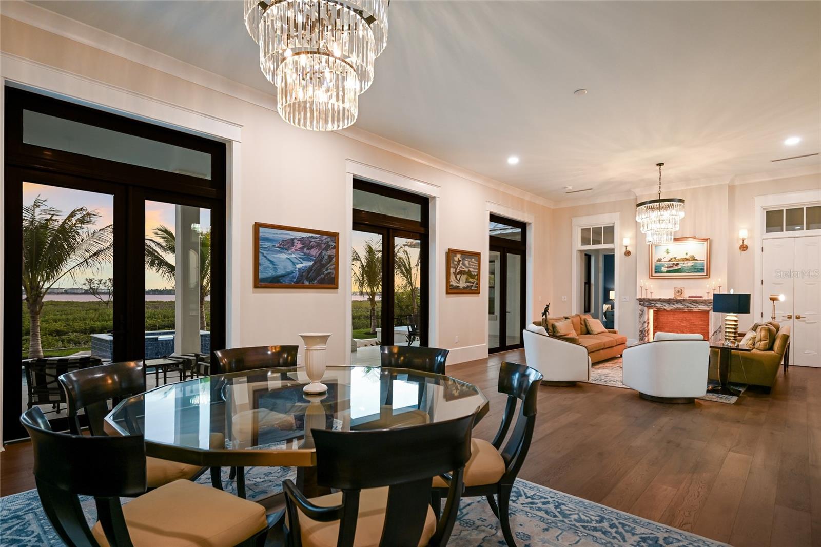 SANCTUARY COVE - Residential