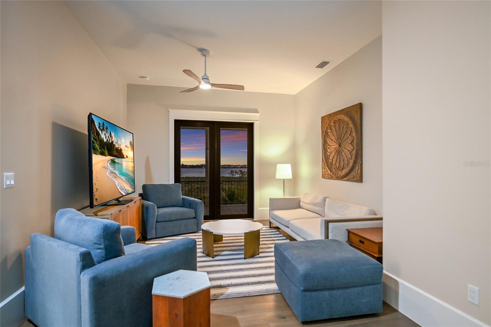 SANCTUARY COVE - Residential